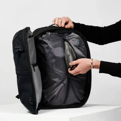 Travel backpack | OFFRE LIMITÉE