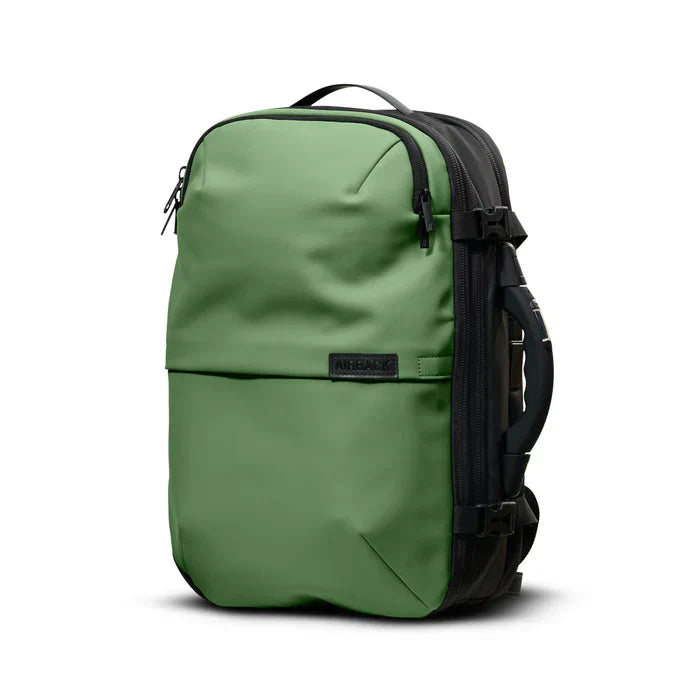 Travel backpack | OFFRE LIMITÉE